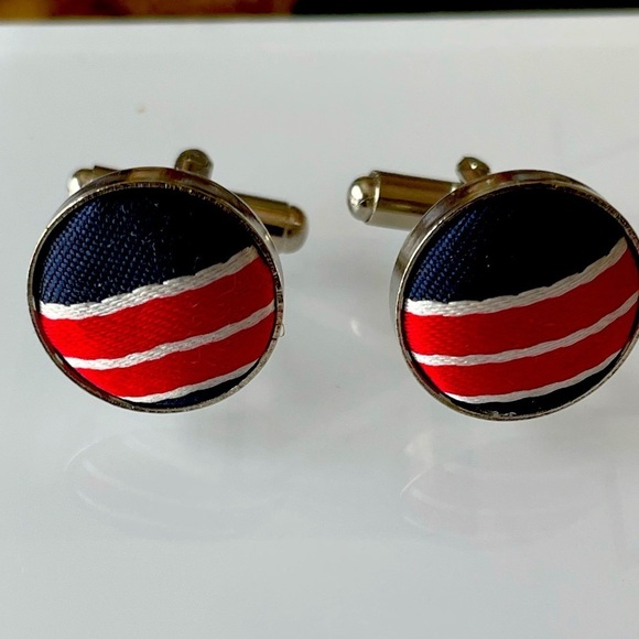 Men’s Silk Fabric Blue And Red Cuff Links - Picture 4 of 4